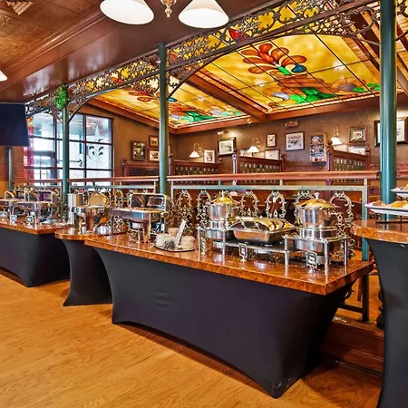Best Western Premier The Central Hotel & Conference Center-3